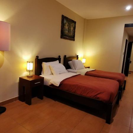 סנגיגי Dalia Budget Hotel מראה חיצוני תמונה
